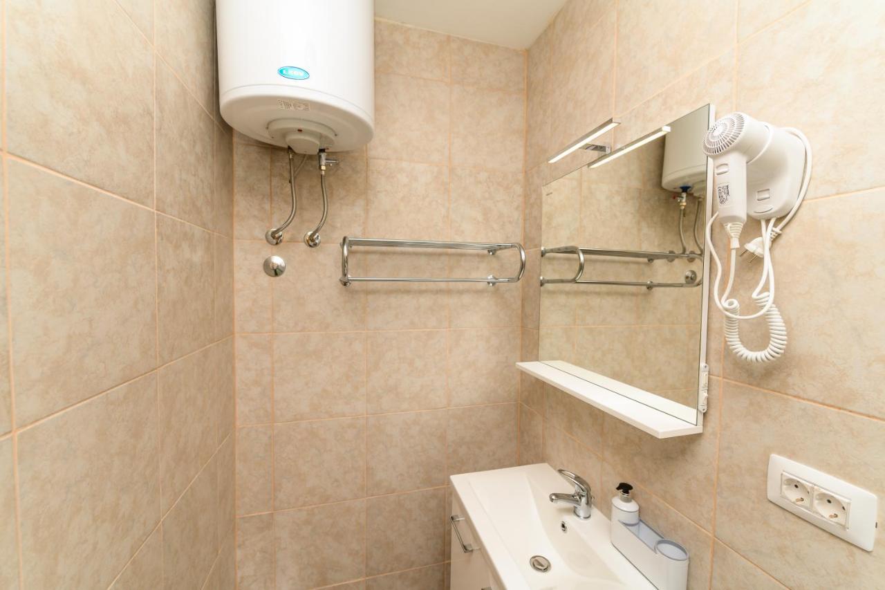 Rooms Forever Miholascica Екстер'єр фото